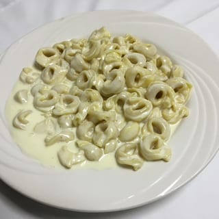 Tortellini Alfredo