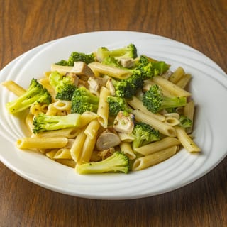 Penne with Chicken & Broccoli